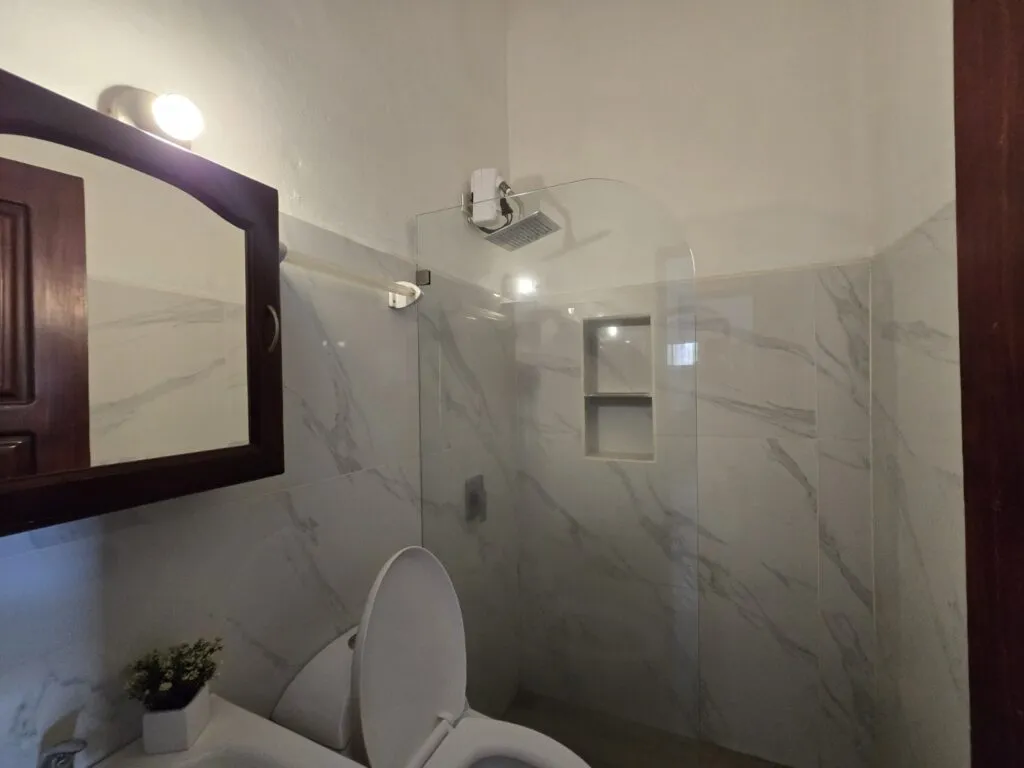 1 block from Beach Apartment in Jaco – 1 bedroom rental in Jaco Beach - Image 5