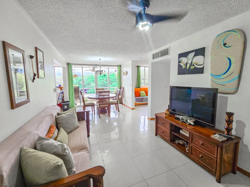Penthouse For Sale in Costa Linda – 2 bedroom Condo For Sale in Jaco Beach - Image 2
