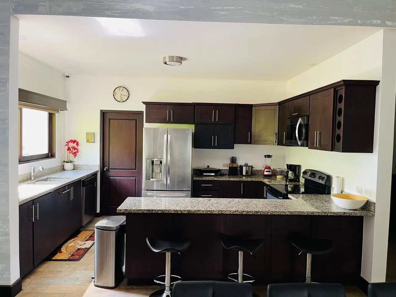Home For Sale Near Los Sueños Resort – 5 bedroom home in Herradura Unique Opportunity - Image 3