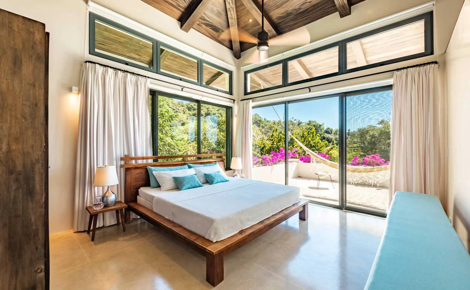 High-End Villa for Rent in Nosara – Exclusive Vacation Rental - Image 5