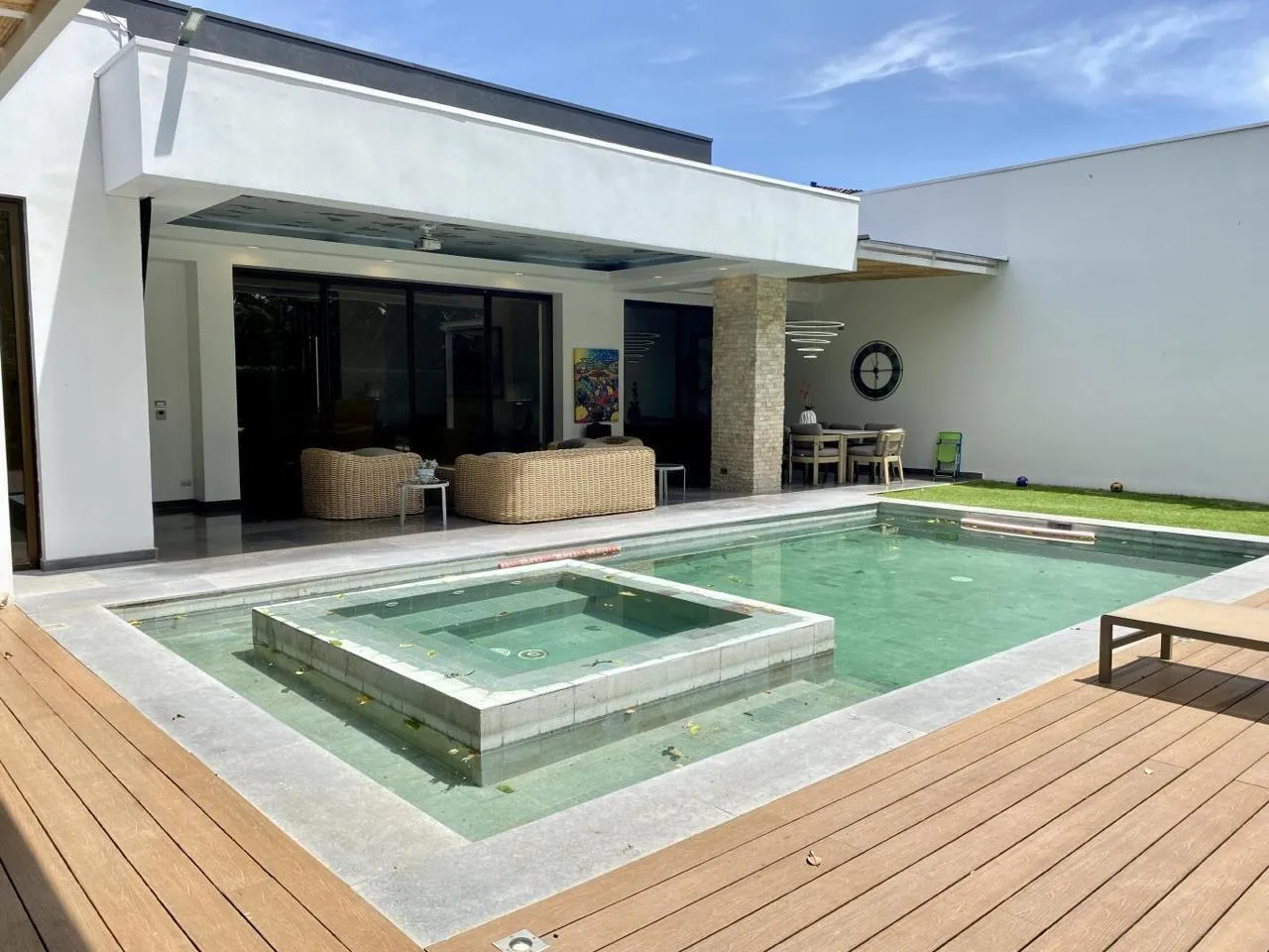 Luxury Oasis in the Heart of Lindora — Hacienda del Bosque - Image 3