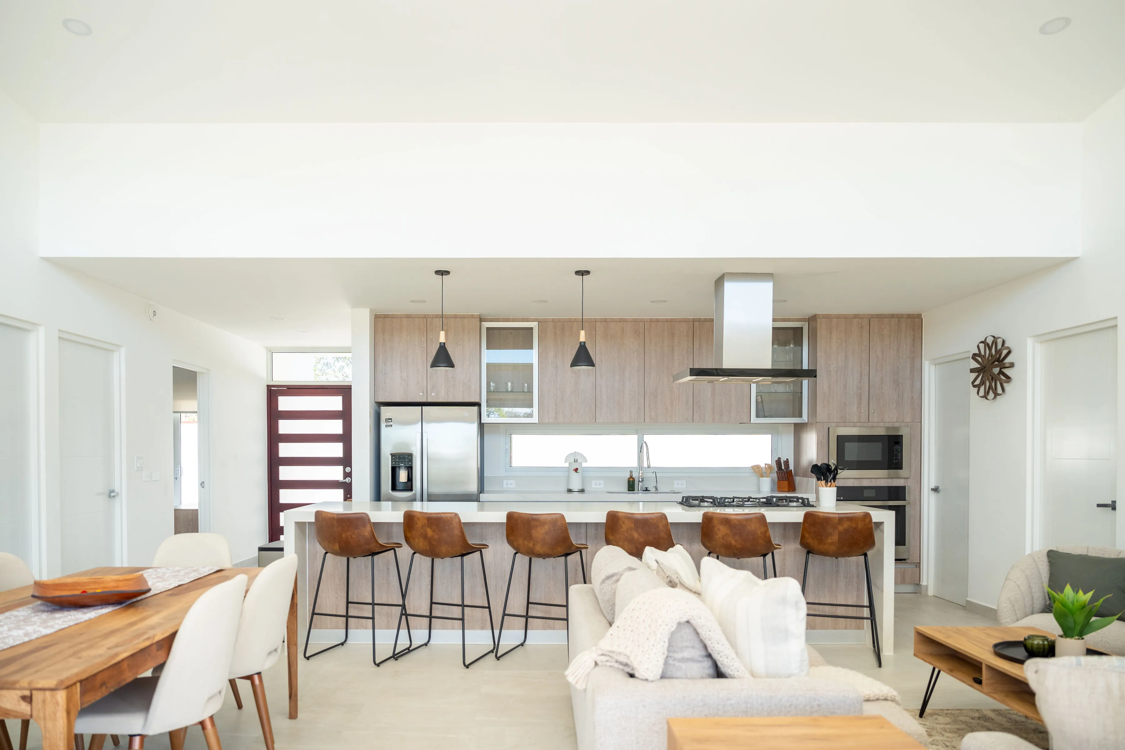 Elegant 3-Bedroom Villa for Long-Term Rent – The Enclave Avellanas - Image 2