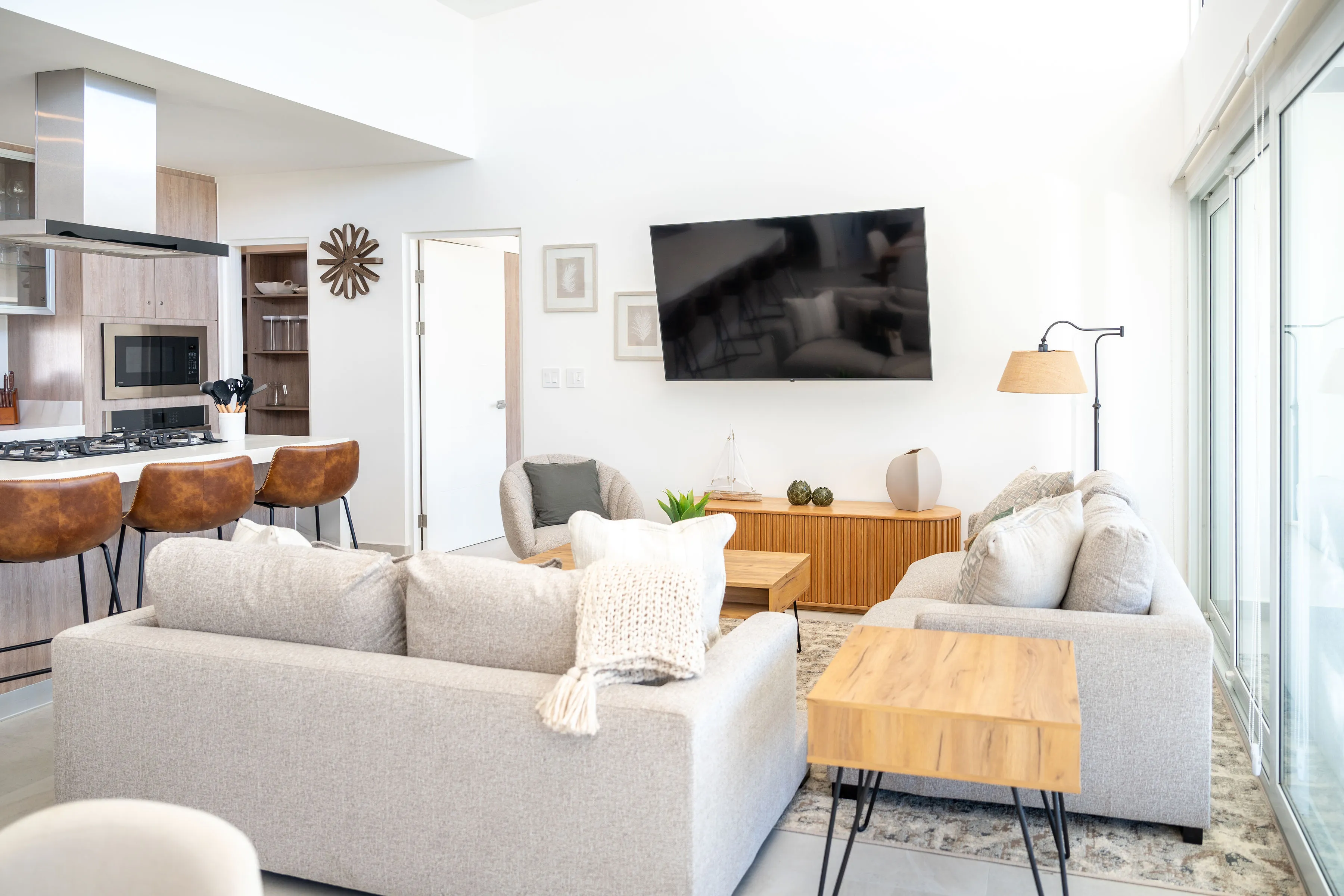 Elegant 3-Bedroom Villa for Long-Term Rent – The Enclave Avellanas - Image 3