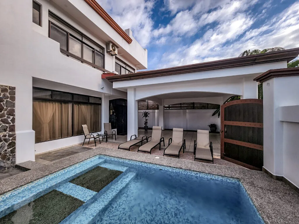 House For Rent Playa Hermosa – 3 Bedroom Long term in Hermosa Palms - Image 1