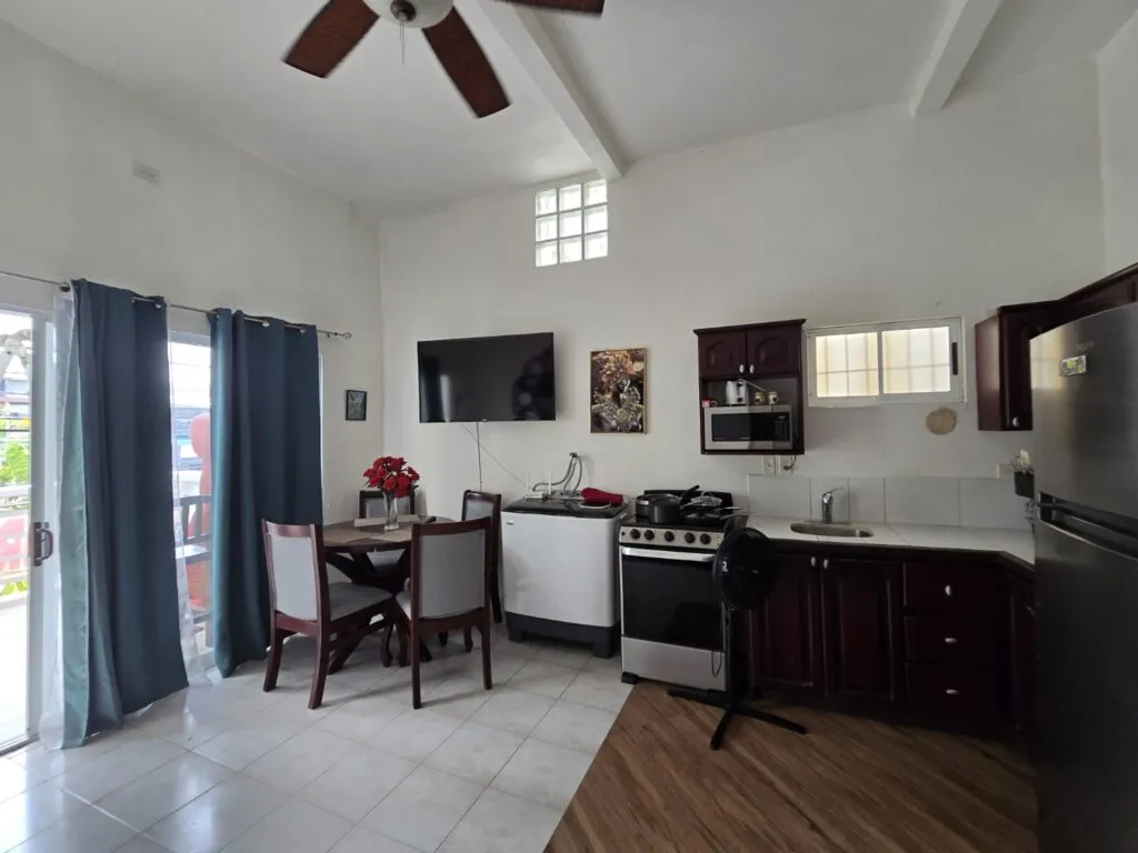 1 block from Beach Apartment in Jaco – 1 bedroom rental in Jaco Beach - Image 3