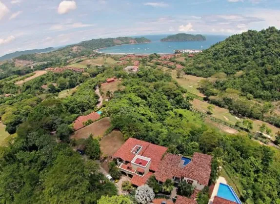 Luxury Private Vacation Villa for Rent in Los Sueños - Image 4
