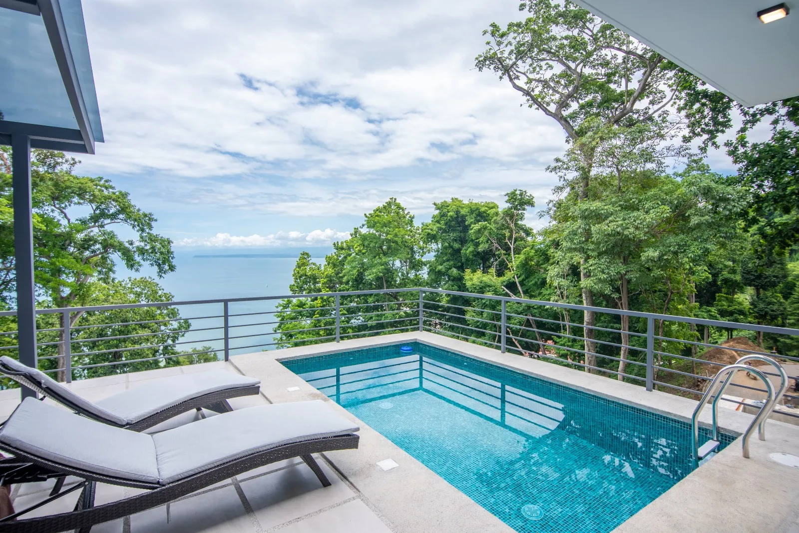 Modern Home For Rent Near Jaco Beach – 3 bedroom home Available in Punta Leona - Image 2