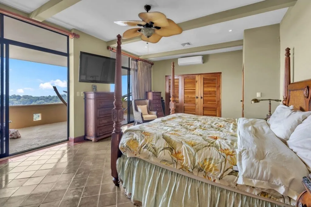 Luxury Oceanview Villa for Sale in Playa Hermosa - Image 2